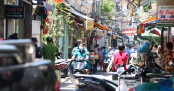 TP HCM: Bé 18 tháng tuổi, cháu ngoại BN4780 có kết quả dương tính với COVID-19