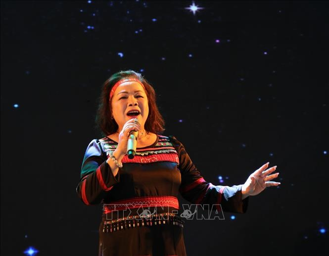 NSND - Đại tá Rơ Chăm Phiang.