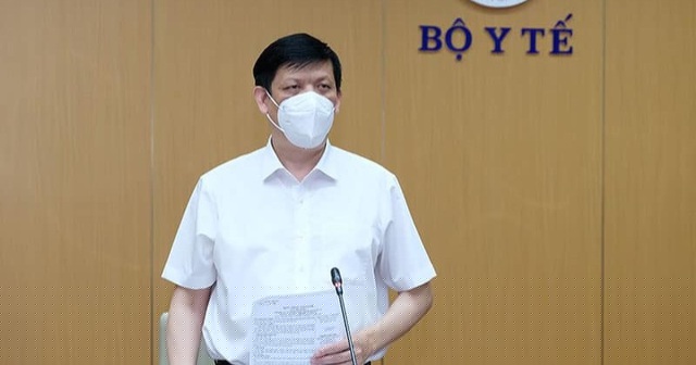 Bộ trưởng Y tế cho biết, virus SARS-CoV-2 đợt này không chỉ lây theo chuỗi (F1 tiếp xúc F0) mà còn lây qua không khí, vượt giới hạn khoảng cách 2m.