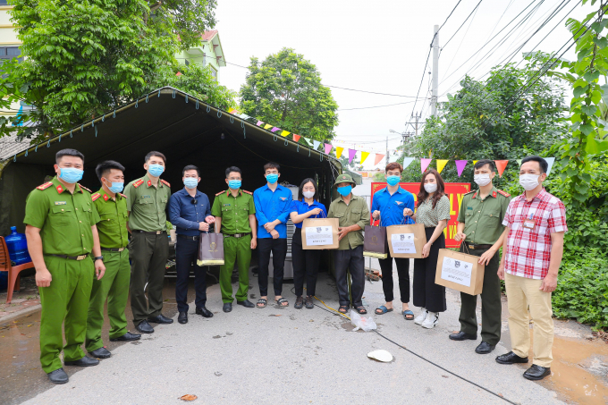 z2514102986771_18c9a05468e14fe5feee8845a733b26c