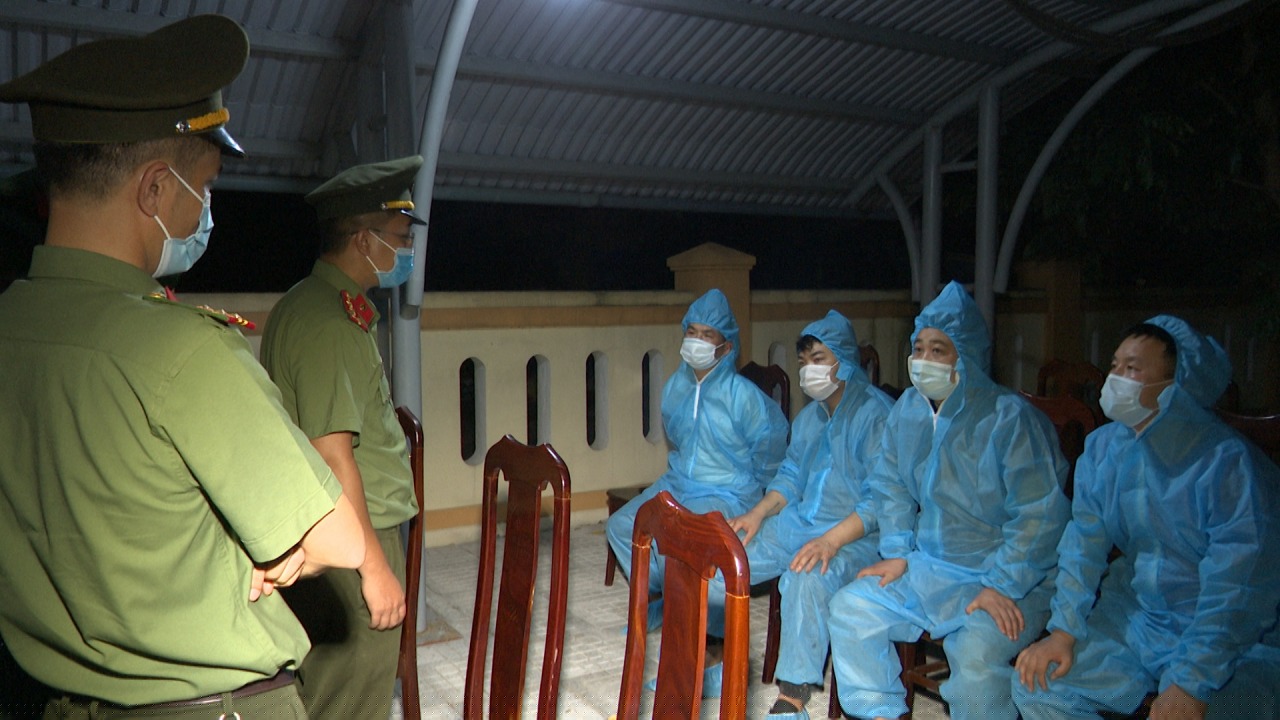 Lực lượng Công an làm việc với các đối tượng là người Trung Quốc