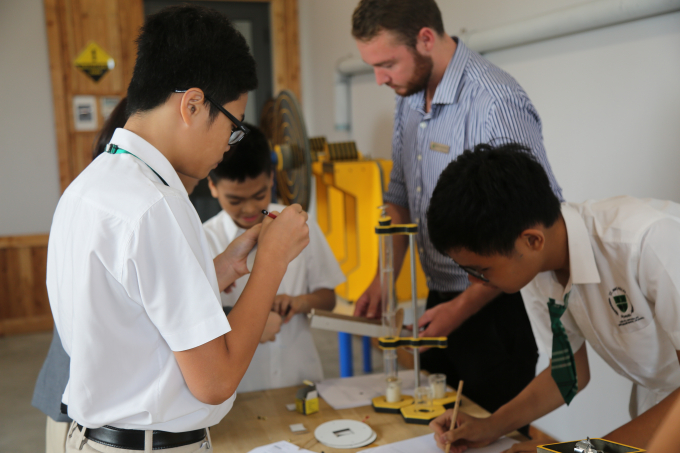 truong-st-nicholas-tro-thanh-thanh-vien-thu-18-cua-equest-group-2