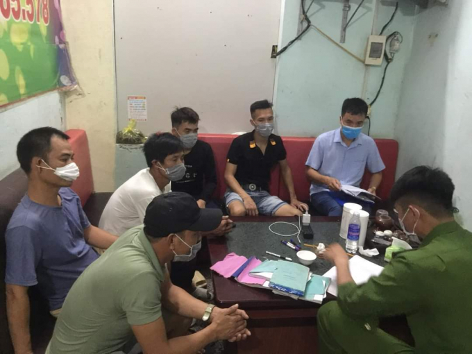 z2519442548158_a09af5039c86eb1421ead0ef109da9a0