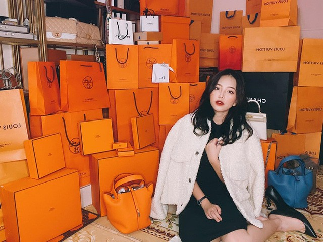 Hình ảnh trên Facebook của Nguyễn Trần Diệp Anh sử dụng để bán hàng. Ảnh: FBNV.