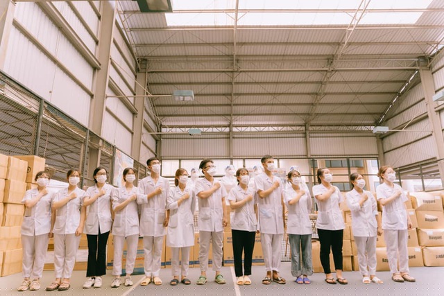 Sinh viên trường Đại học Kỹ thuật Y tế Hải Dương quyết tâm cùng người dân và các y bác sĩ tại Bắc Giang chiến thắng dịch bệnh.