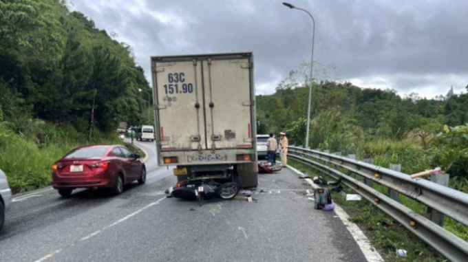 0E212395-9CF1-46B3-8823-A9AACC7D0250.