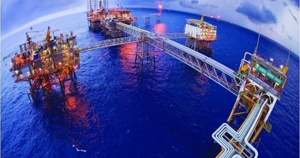 Ngành dầu khí Việt Nam: Chuyển mình từ thời khắc lịch sử