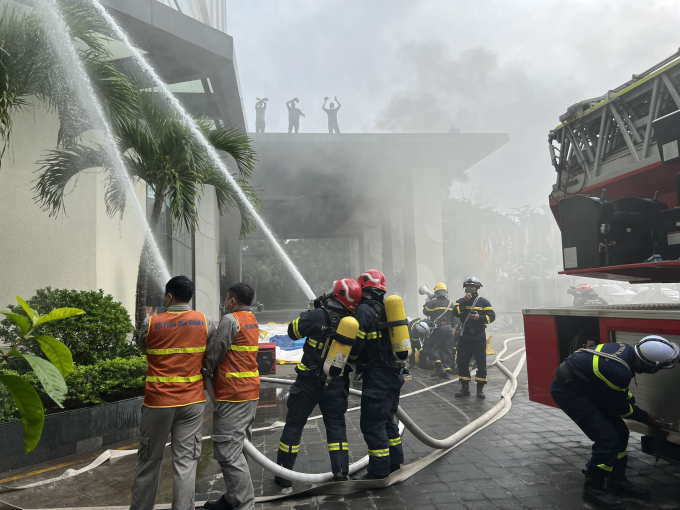 Diễn tập chữa cháy và cứu nạn tại khách sạn có đoàn khách quốc tế lưu trú trong kỳ SEA Games 31