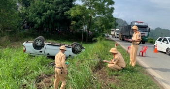 Một người tử vong sau vụ va chạm giữa ô tô và xe máy ở Hòa Bình