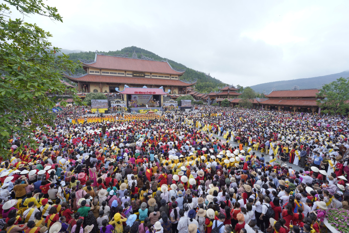 f61f5ab0f47e35206c6f (1)