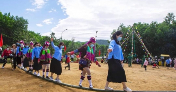 Móng Cái sắp tổ chức Lễ hội hoa Sim biên giới lần thứ I năm 2022