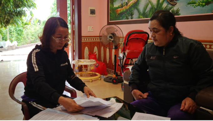 Người dân xã Hoàng Tân trao đổi về sự việc.