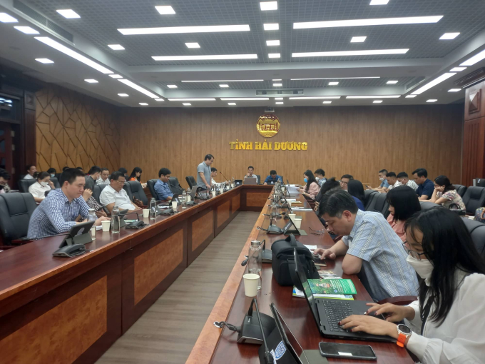 Quang cảnh buổi họp b&aacute;o.