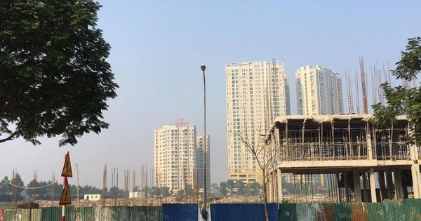 Siết tín dụng bất động sản: Con dao 2 lưỡi?