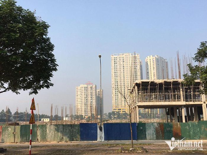 Nguy cơ thiếu dự &aacute;n nh&agrave; ở do siết nguồn vốn.