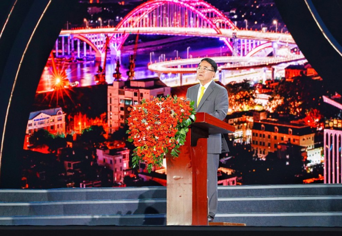 Phó chủ tịch UBND TP Hải Phòng Lê Khắc Nam phát biểu tại buổi lễ.