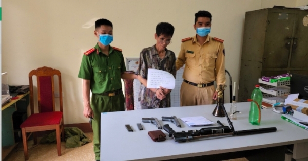 Sơn La: Bắt đối tượng tàng trữ ma tuý trái phép, thu giữ 3 khẩu súng