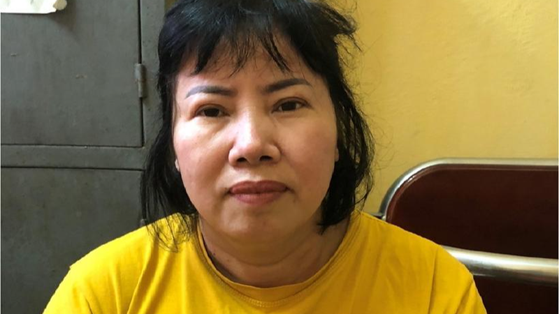 Đối tượng Ph&ugrave;ng Thị Hoa.