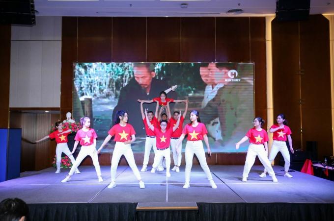 83C06995-C862-4C8A-B161-EE810EC6008F.