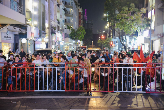 0D71ADC4-D483-4D7A-AAAE-B83D4A6D4075.