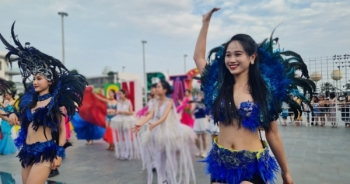 Rực rỡ sắc mầu Carnaval đường phố tại Đồ Sơn