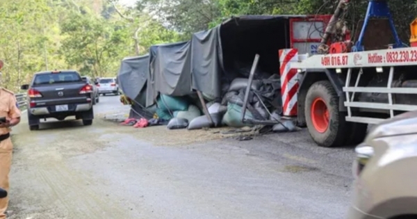 Thông tin mới nhất về sức khỏe của 5 người bị thương trong vụ lật xe trên đèo Bảo Lộc