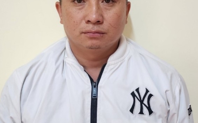 L&acirc;m Đồng: Bắt tạm giam đối tượng b&aacute;n 8 người sang Campuchia lấy 16.000 USD