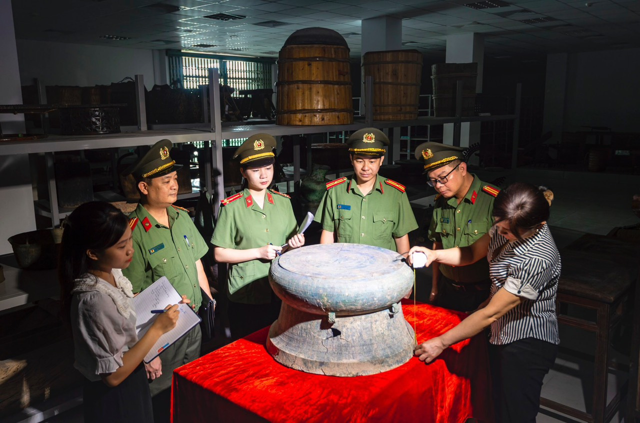 72D6E974-B1D5-4BFB-B026-B29103EBA29A.