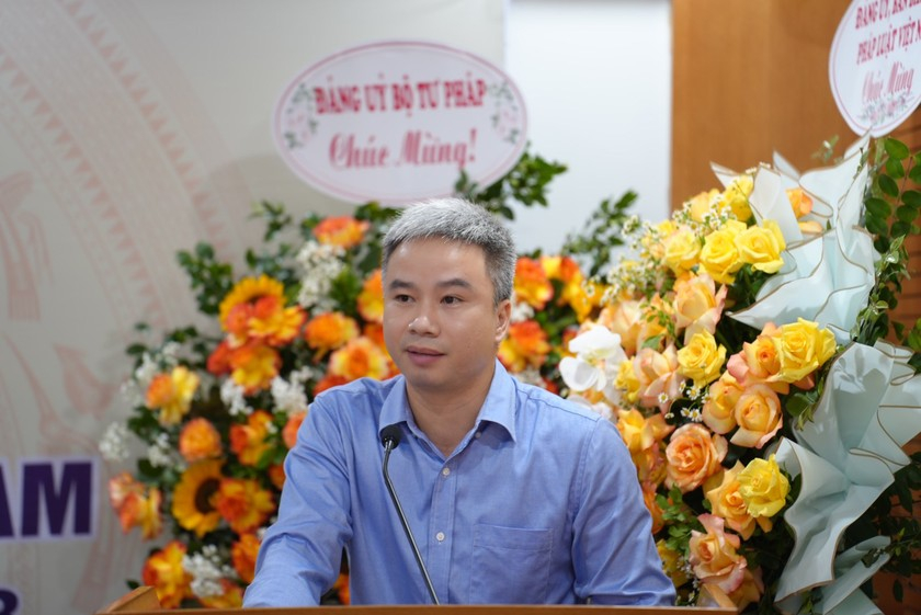 z4335316825512-7c430427eb4c7740aa5a868b32f76e02-2230