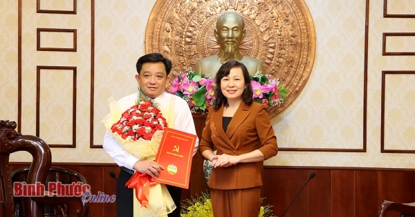 Ông Trần Hữu Thuận giữ chức vụ Phó Trưởng ban Tổ chức Tỉnh ủy Bình Phước