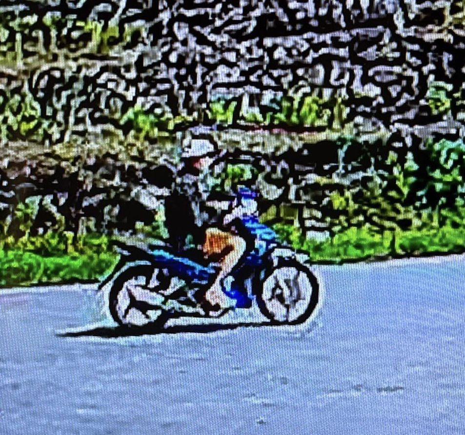 Hình ảnh đối tượng bỏ trốn sau khi gây án.