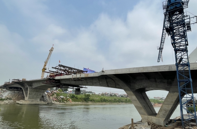 Tỉnh Bắc Giang tổ chức hợp long cầu Như Nguyệt và cầu Á Lữ