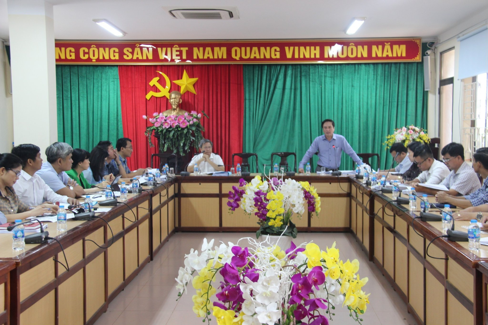 Buổi đối thoại.