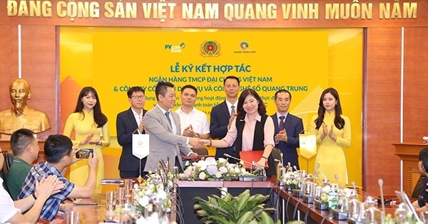 PVcomBank đi đầu trong ứng dụng cơ sở dữ liệu quốc gia về dân cư, hướng tới chuyển đổi số toàn diện