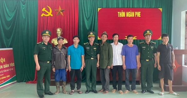 Quảng Ninh: Nhiều người dân tự giác giao nộp súng tự chế