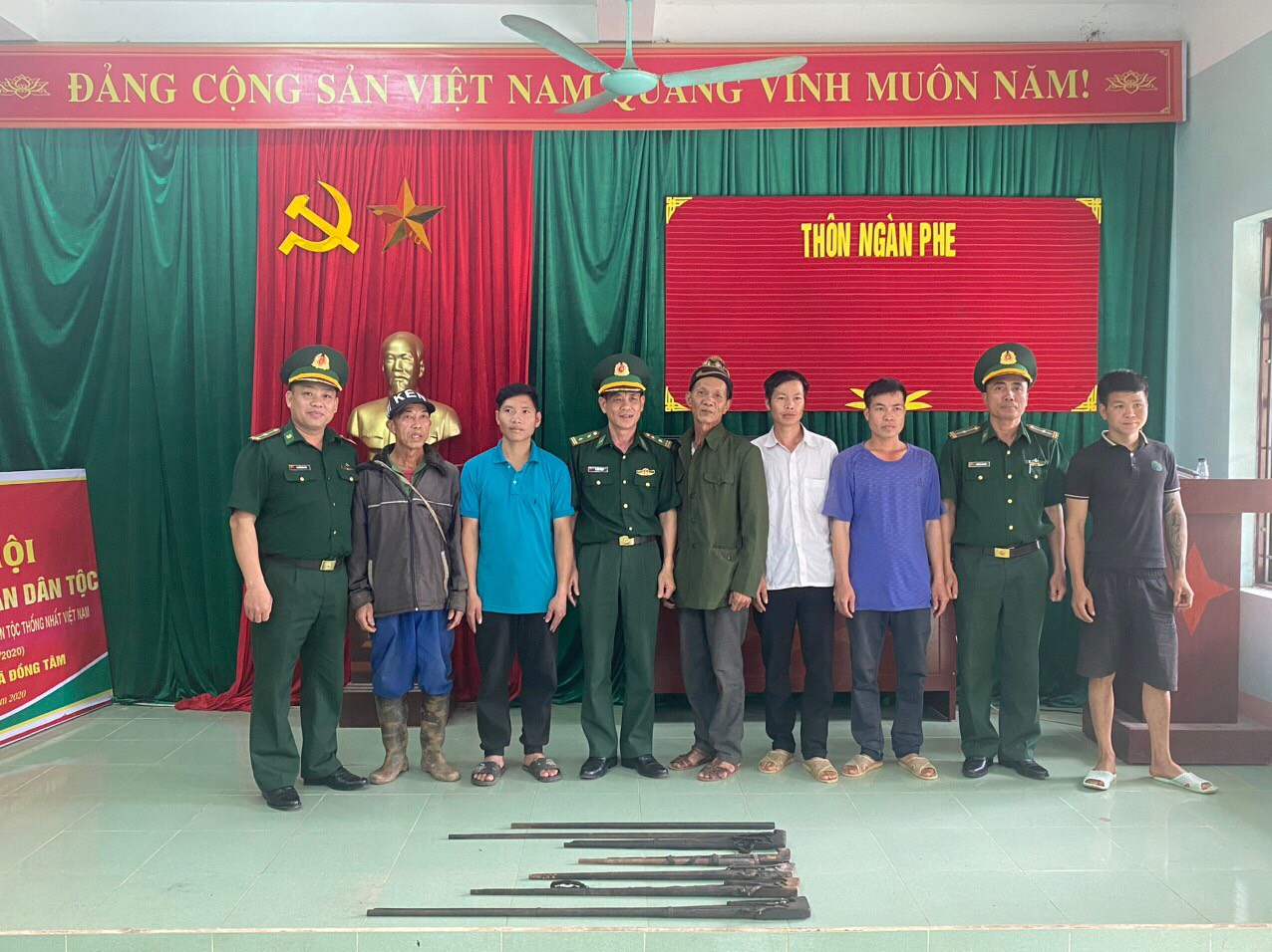 z4392676250266_10f21d5f1ea5e0125757ad2b9d06a80a