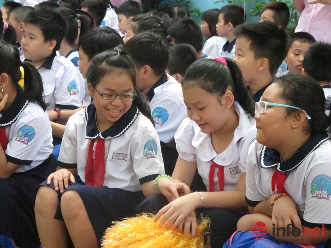 Qu&aacute; nhiều học sinh giỏi, giảm chỉ ti&ecirc;u: Hoang mang tuyển sinh lớp 6
