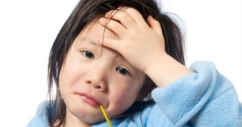 Lời khuyên từ chuyên gia để phòng bệnh mùa nóng cho con mẹ phải biết