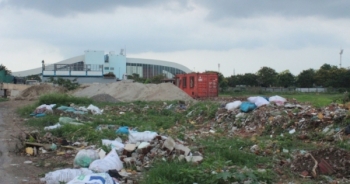 Dự án Khu liên hợp thể thao quốc gia bị ngập ngụa bởi phế thải xây dựng