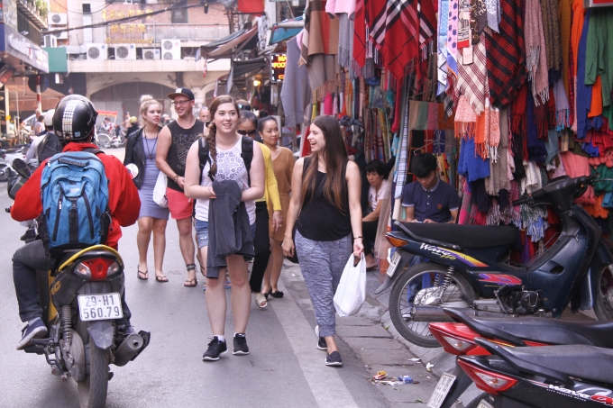 Thị trường du lịch Việt đang h&uacute;t du kh&aacute;ch quốc tế...