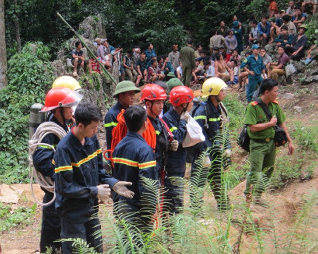 Tất cả sẵn s&agrave;ng chờ lệnh.