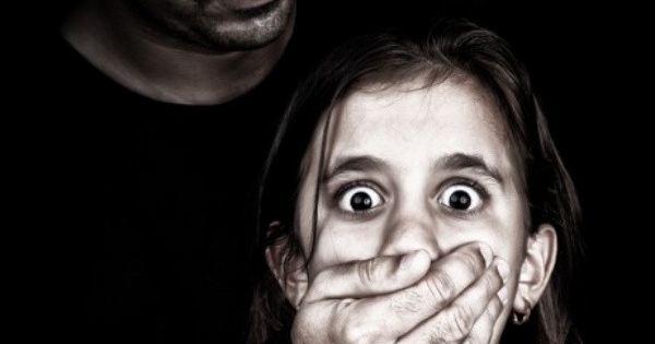 Chấn động: Bé gái 11 tuổi ở Yên Bái, 5 lần bị "yêu râu xanh" hàng xóm xâm hại tình dục