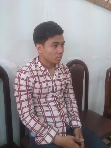 Đ&ocirc;́i tượng Nguyễn Tấn Phương.