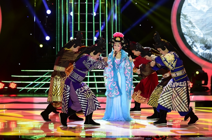 Biểu diễn tiết mục chưa từng c&oacute;, Phan Ngọc Lu&acirc;n chiến thắng tuần 8 Gương mặt th&acirc;n quen