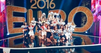 Ngắm các nữ CĐV xinh đẹp hút hồn - "Nóng cùng EURO 2016"