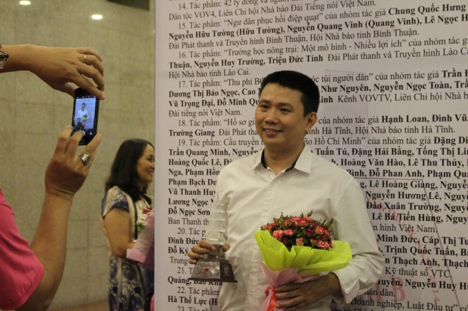 Những người l&agrave;m b&aacute;o phải l&agrave; những chiến sĩ tr&ecirc;n mặt trận tư tưởng, văn h&oacute;a