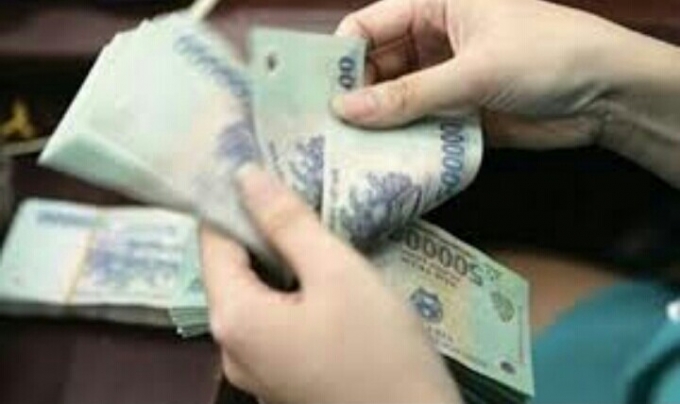 B&igrave;nh tự &yacute; n&acirc;ng tổng hệ số lương của c&aacute;n bộ, gi&aacute;o vi&ecirc;n nh&agrave; trường l&ecirc;n cao hơn so với thực tế, nhằm tăng tổng quỹ lương th&aacute;ng để lấy tiền ch&ecirc;nh lệch.