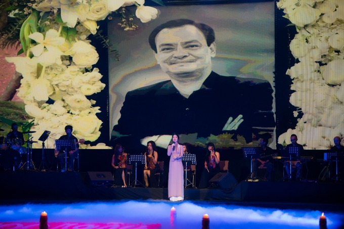 Mỹ T&acirc;m bật kh&oacute;c chia sẻ kỷ niệm kh&oacute; qu&ecirc;n với nhạc sĩ Thanh T&ugrave;ng