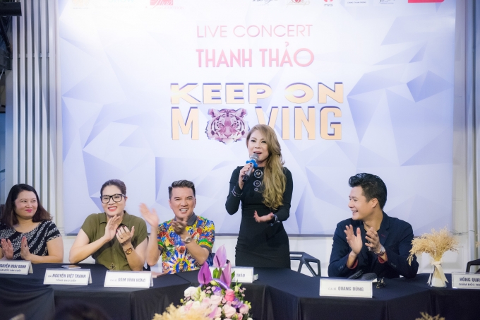 Thanh Thảo trong buổi họp b&aacute;o giới thiệu Liveshow kỷ niệm 20 năm ca h&aacute;t.