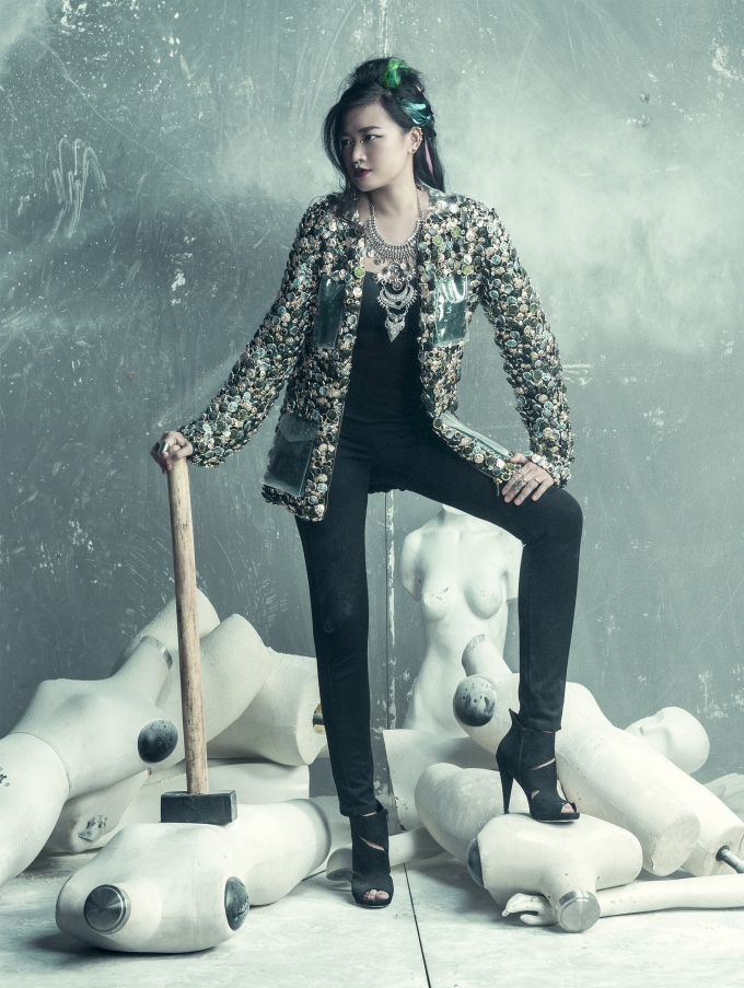 Loạt ảnh đậm chất punk rock c&aacute; t&iacute;nh của bộ tứ quyền lực Vietnam's Next Top Model 2016